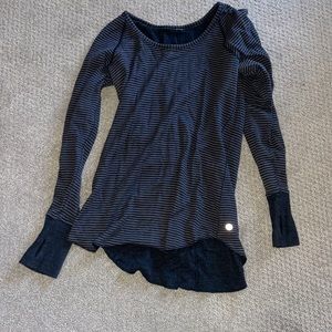 Reversible lululemon long sleeve top